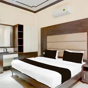 Hotel Aerotech Plaza New Delhi
